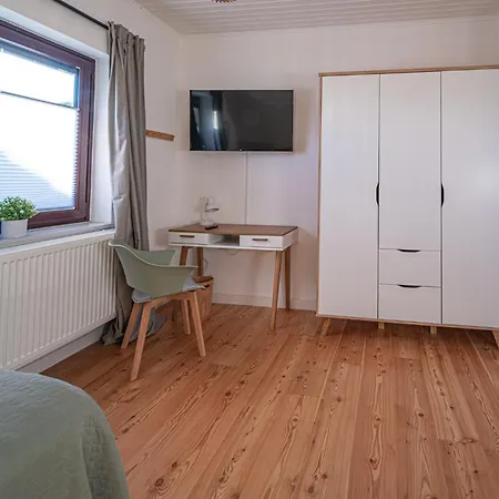 Haus Mit Garten Zwischen Braunschweig Und Wolfsburg *