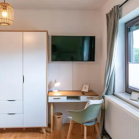 Haus Mit Garten Zwischen Braunschweig Und Wolfsburg Holiday home Schandelah
